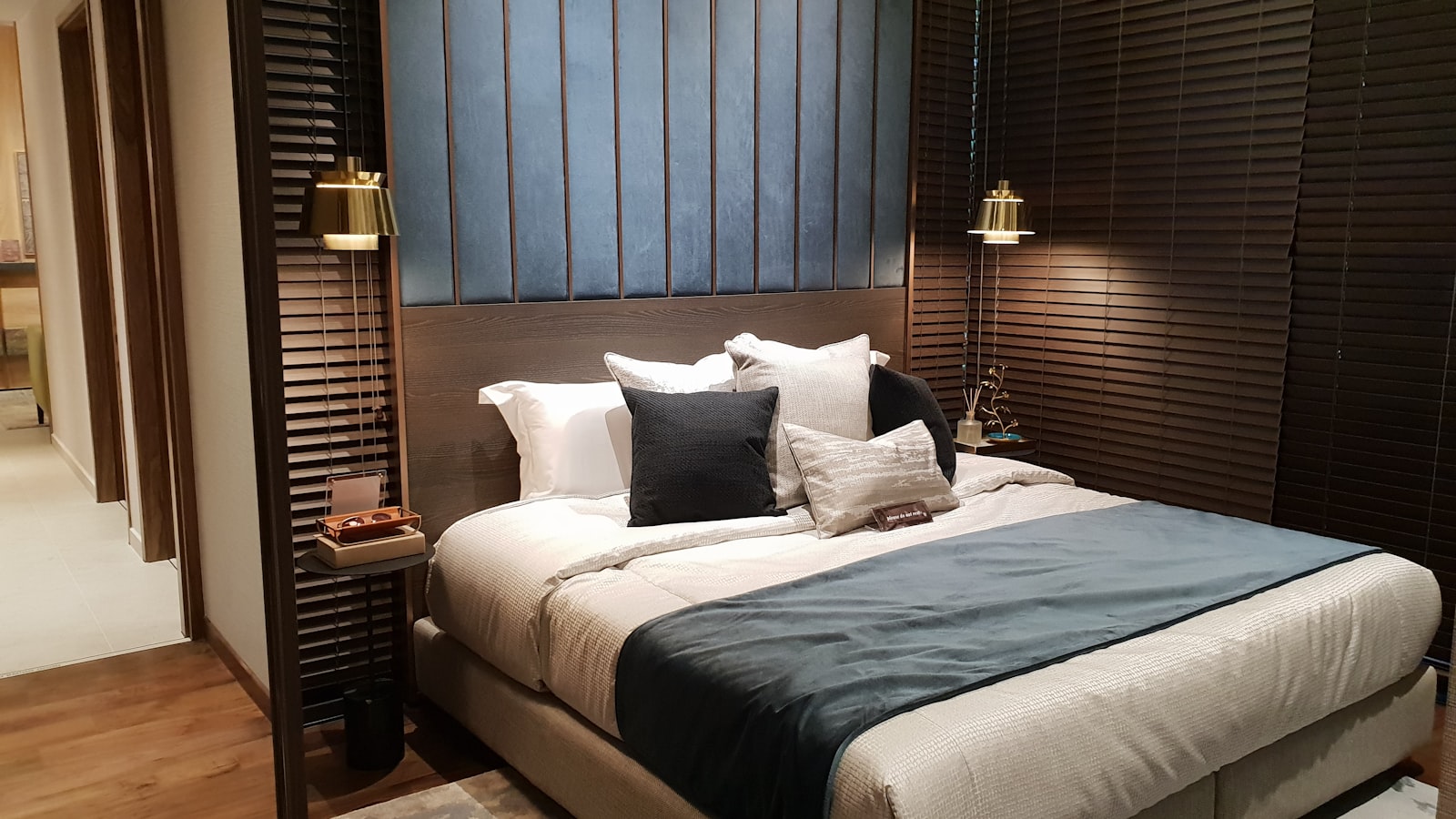 Bed Alcove Kamar Tidur 2026: Cara Membuat Sudut Tidur yang Rapi, Hangat, dan Terasa Custom
