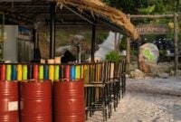 Outdoor Rooms dengan Potting Bar Tersembunyi 2026: Cara Bikin Sudut Berkebun yang Rapi, Multifungsi, dan Enak Dipakai